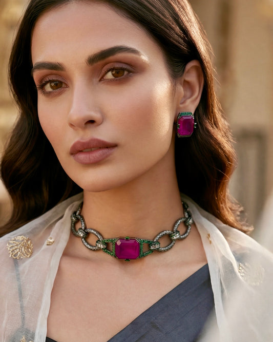 Elara Ruby Link Choker
