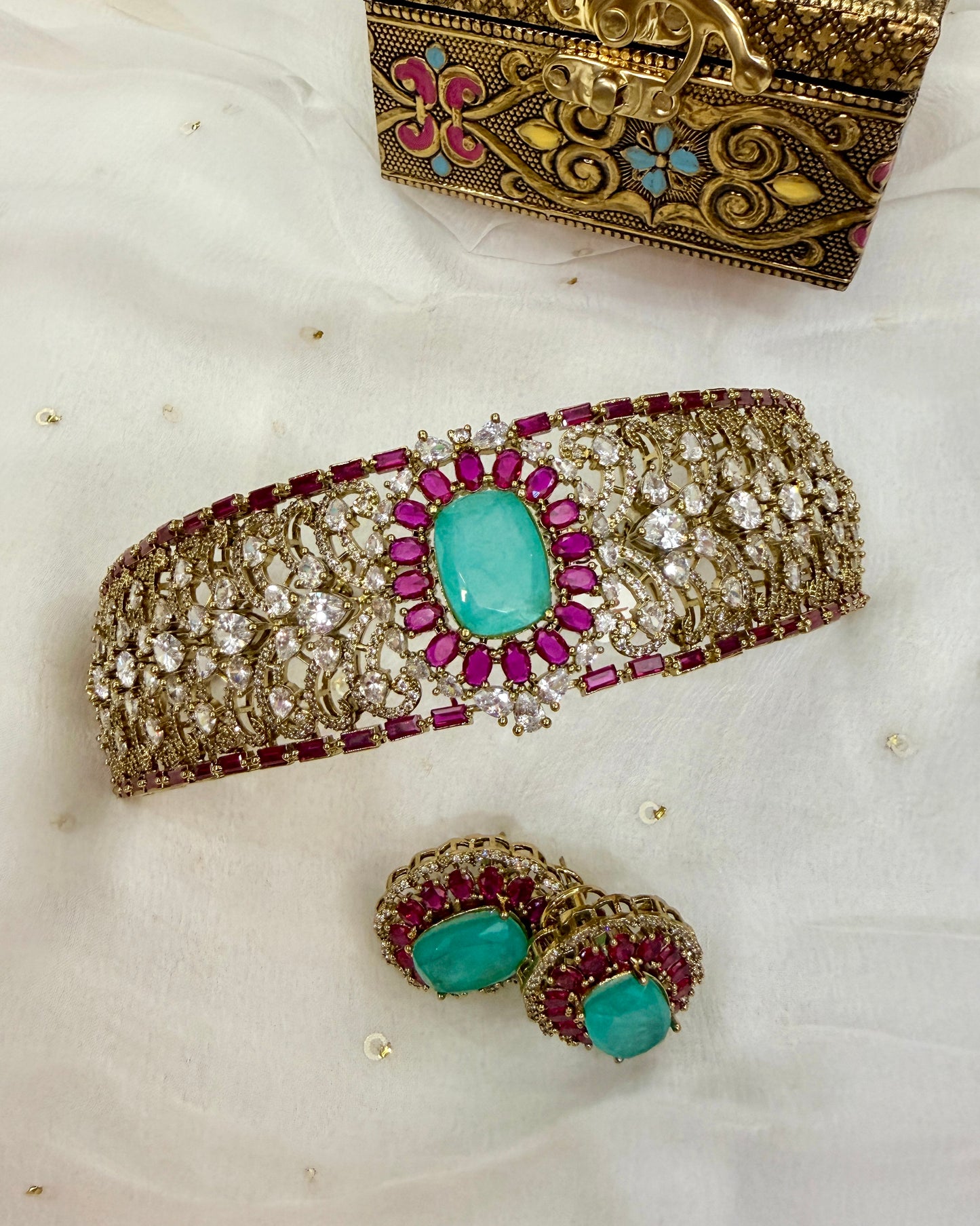 Ameera Emerald Regal Choker Set