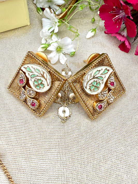 Kairi Chain Set