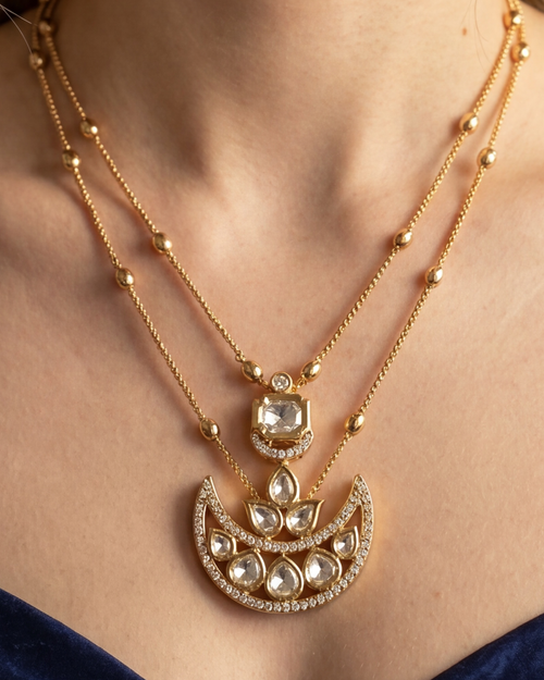 Oraya Kundan Pendant Set