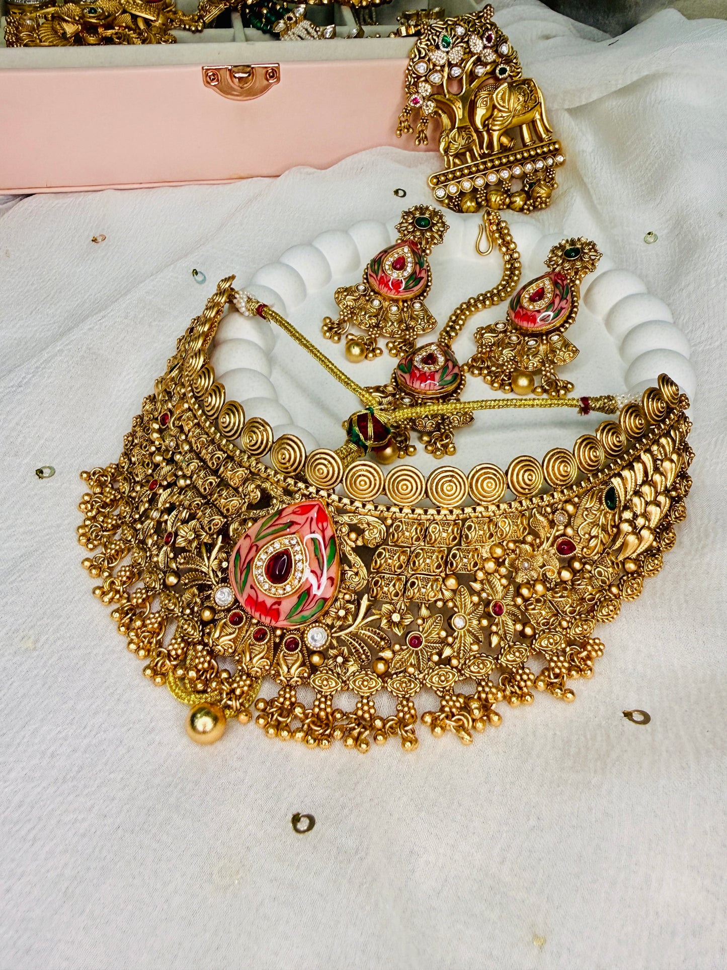 Antique Rajwadi Choker Trio