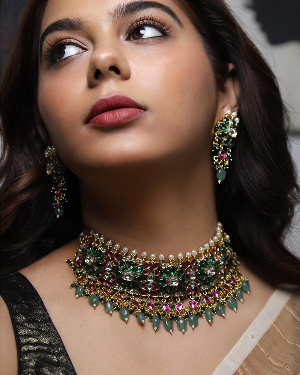 Mehera Pachi Kundan Choker