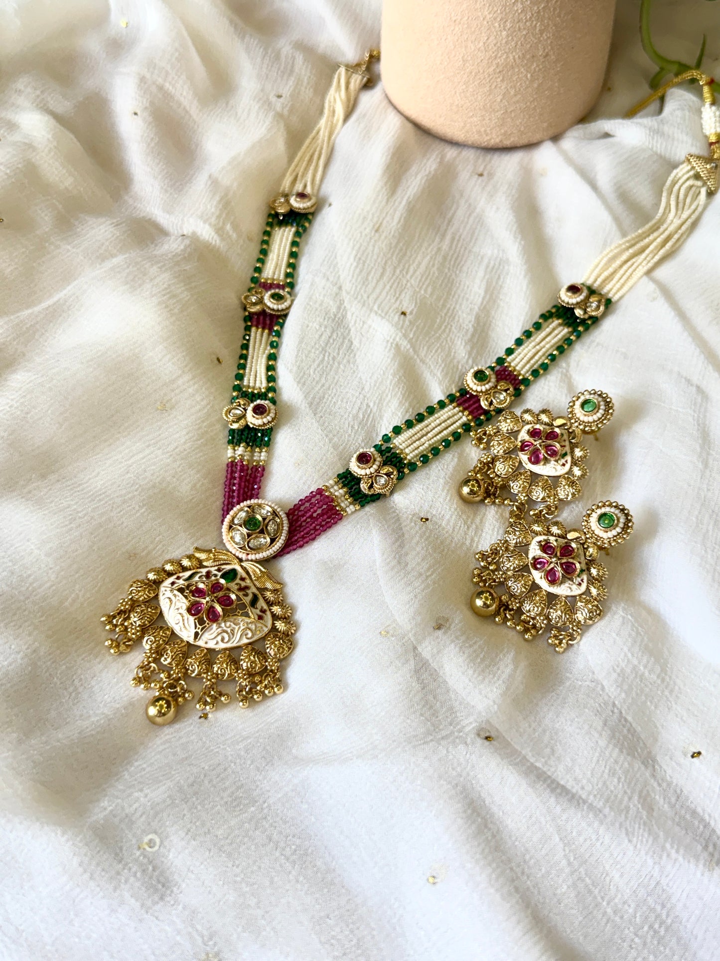 Rajvansh Pearl Heritage Set