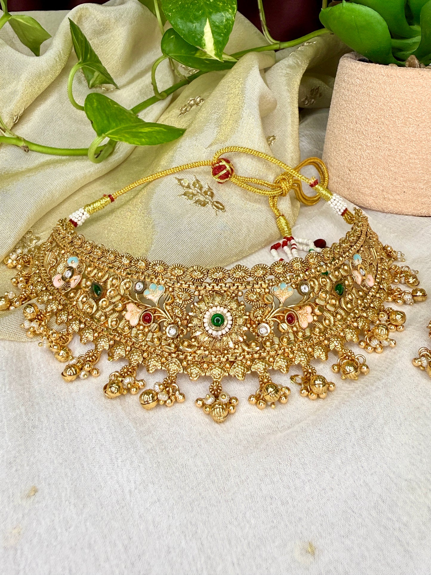 Svarn Rangoli Choker Set