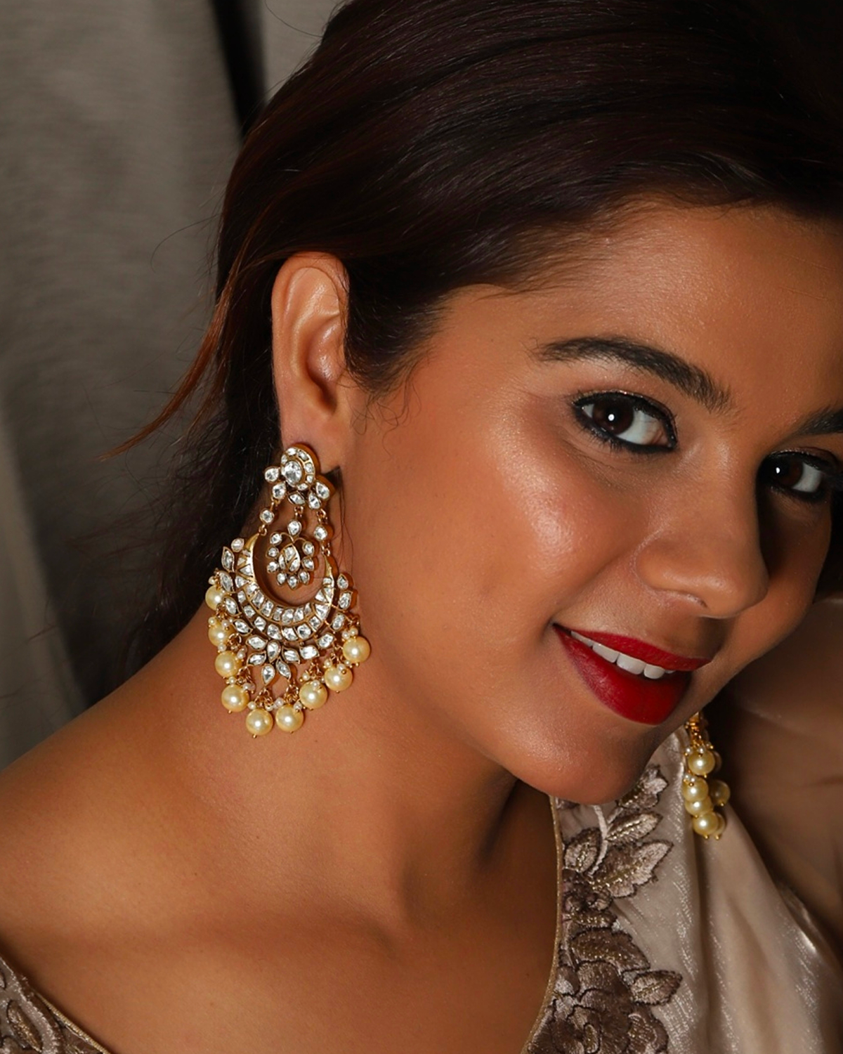 Roohani Chaand Uncut Polki Earrings