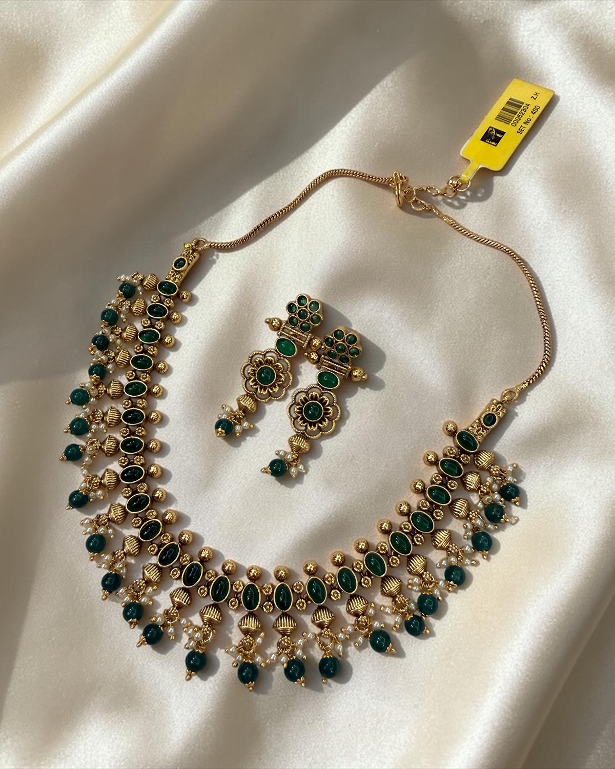 Vasudha Emerald Temple Necklace
