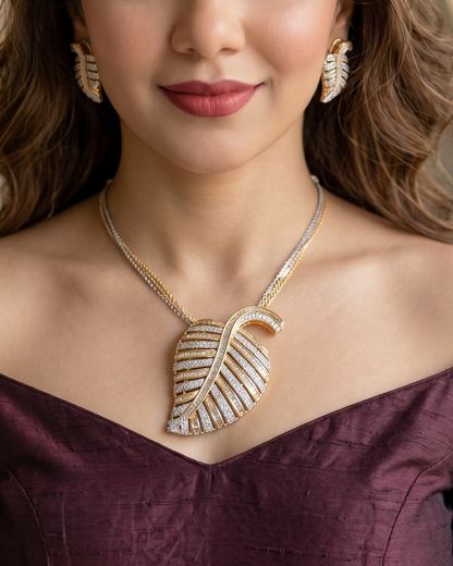 Betel Leaf Pendant Set