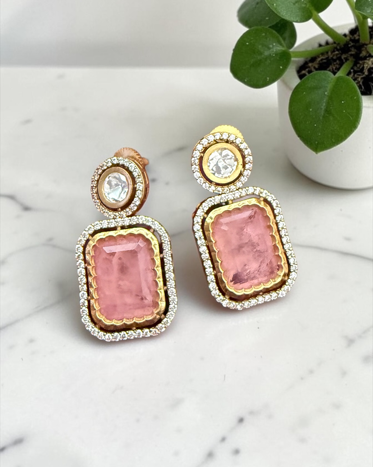 Rosy Kundan Pendant Set