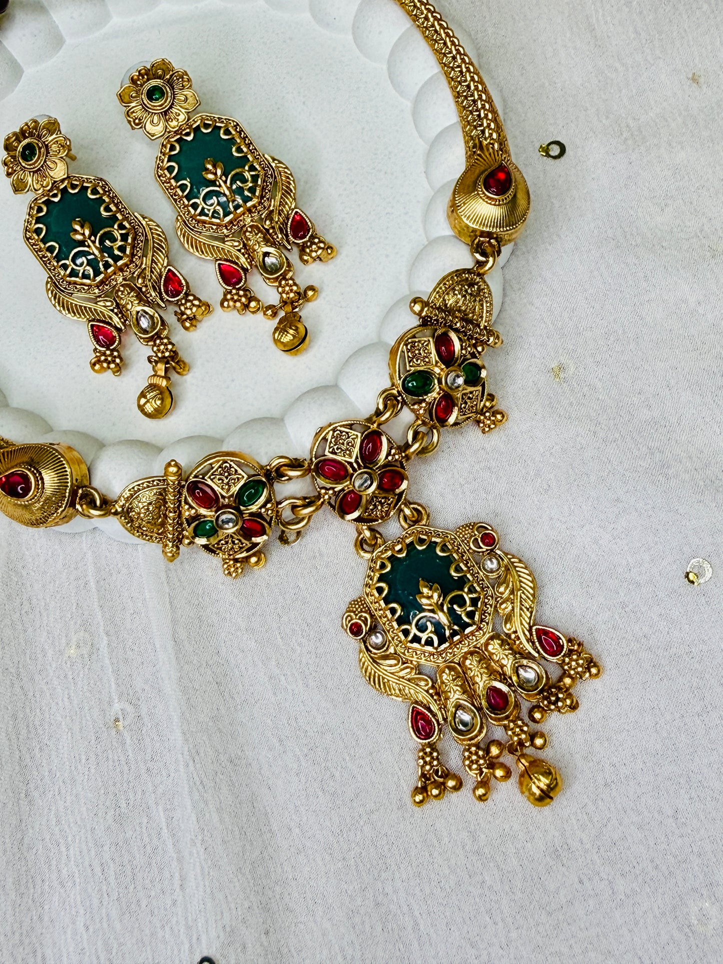 Flora Necklace