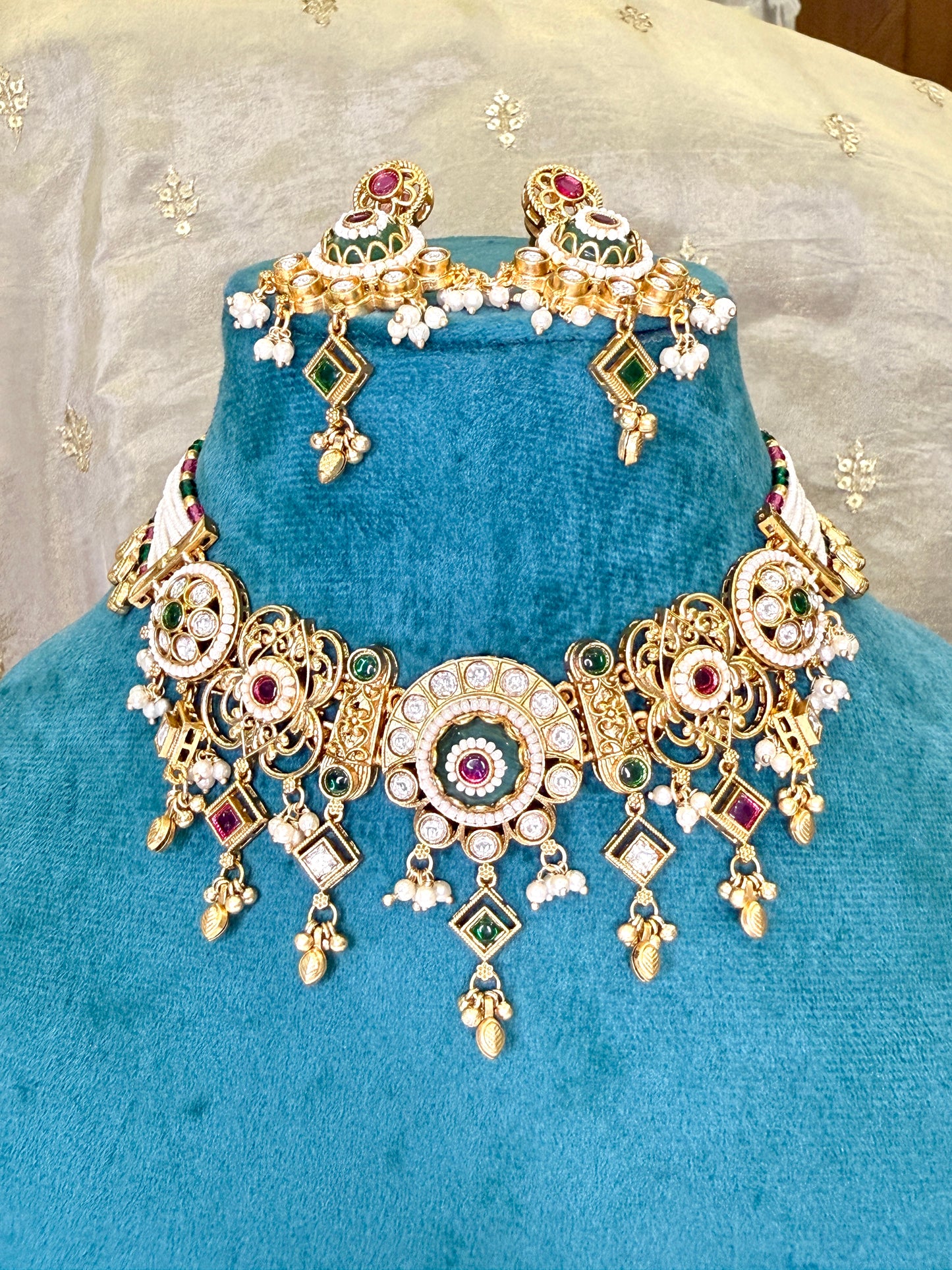 Nitya Heritage Choker