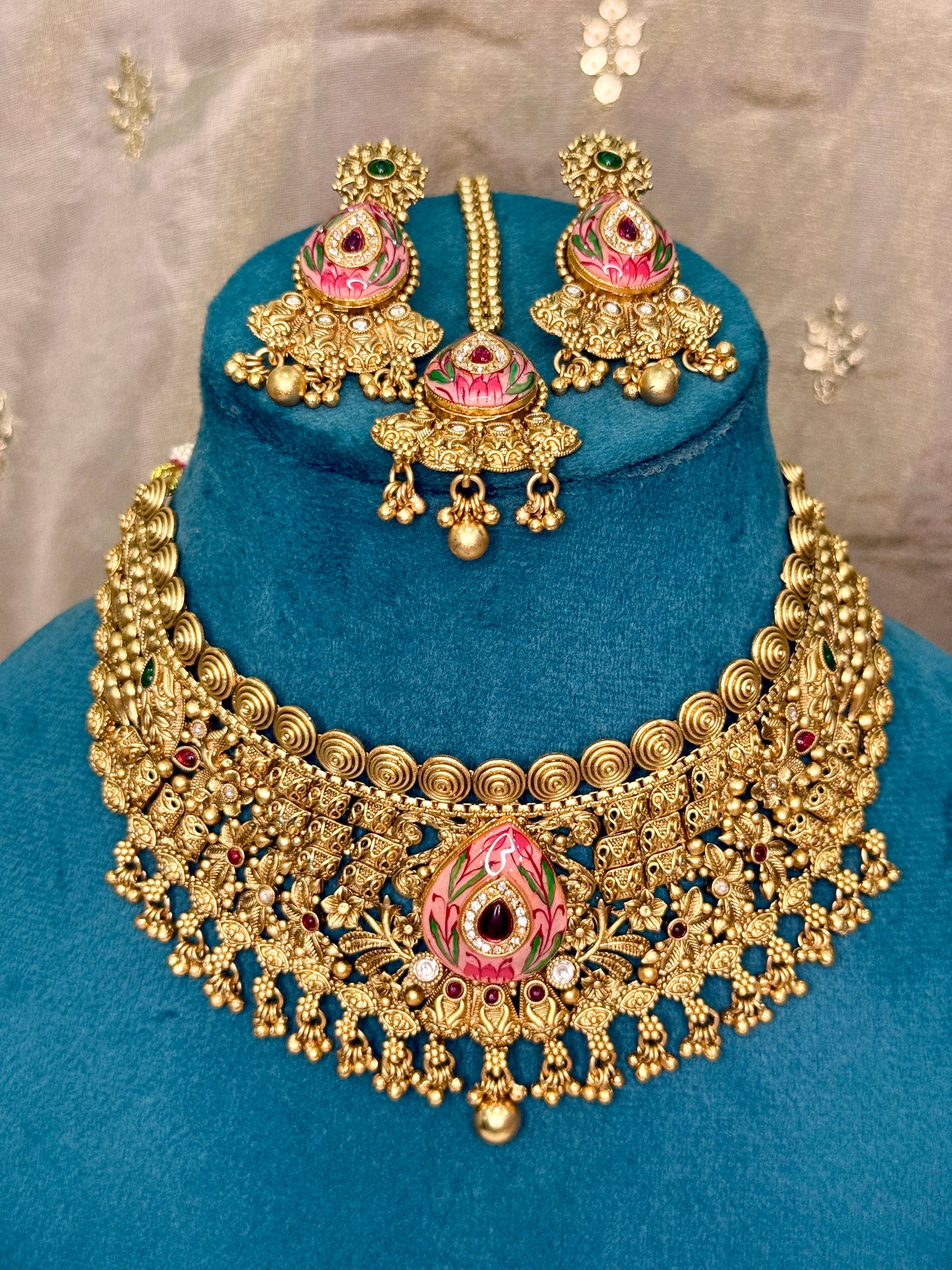 Antique Rajwadi Choker Trio