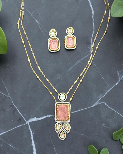 Rosy Kundan Pendant Set