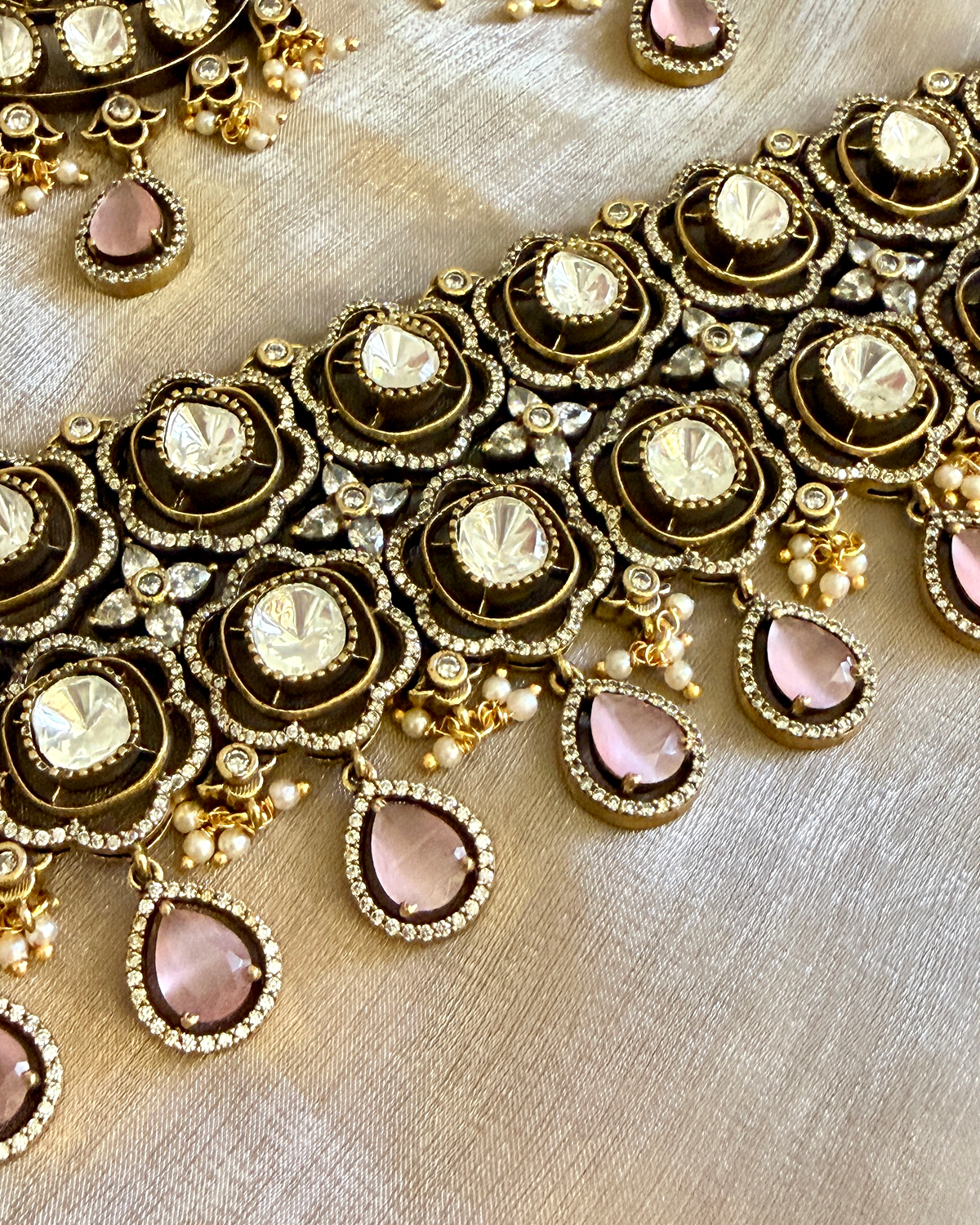 Aarna Polki Kundan Choker