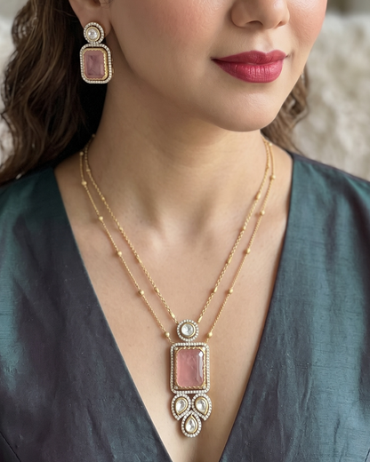 Rosy Kundan Pendant Set