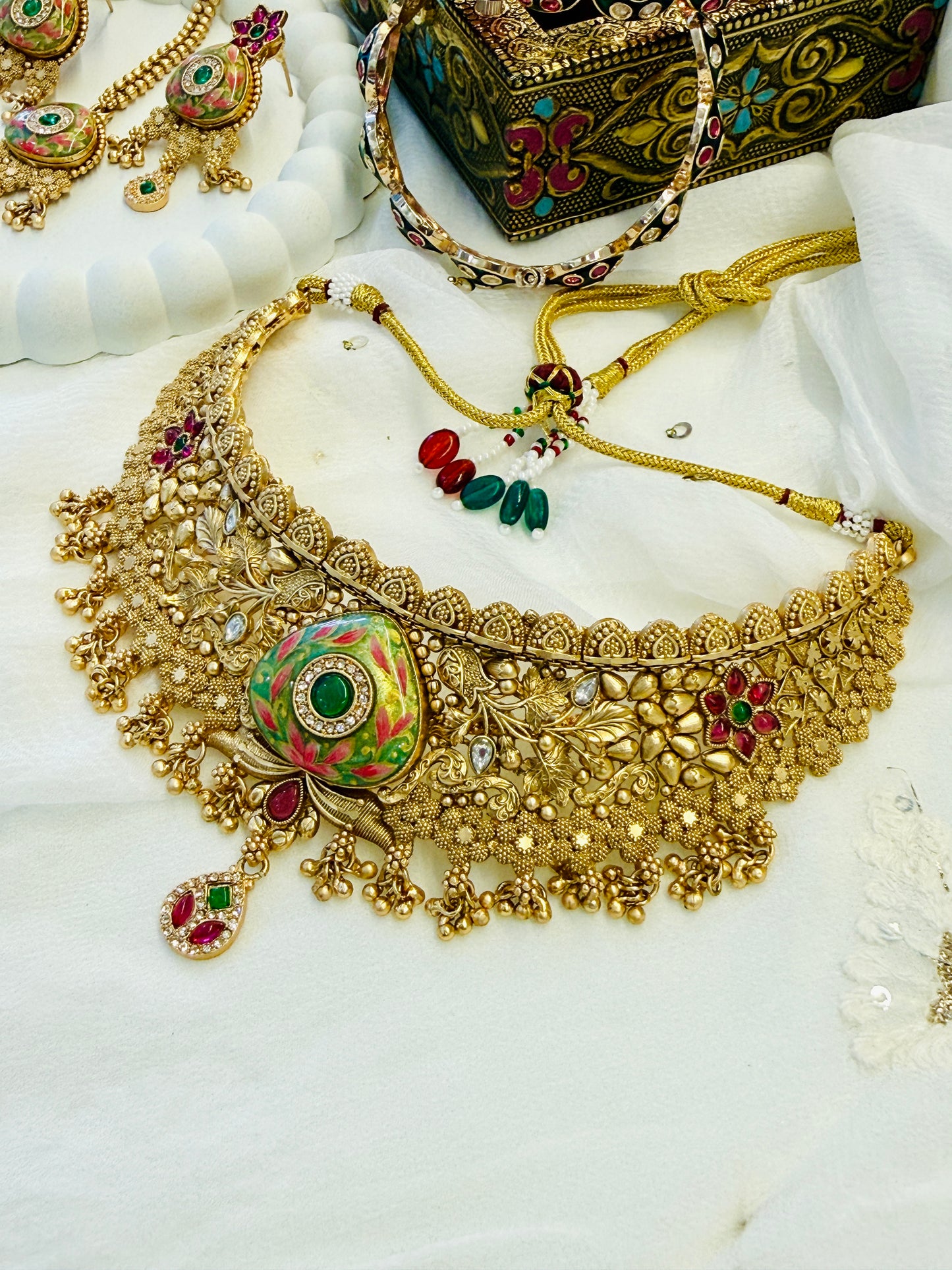 Hariyali Temple Choker Trio