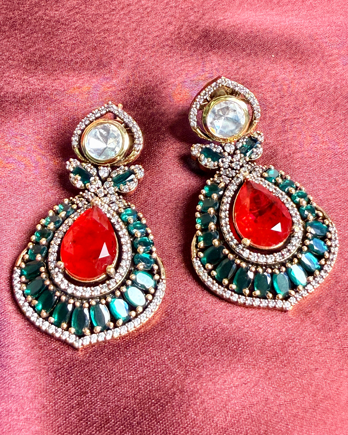 Siara Victorian Moissanite Bridal Set