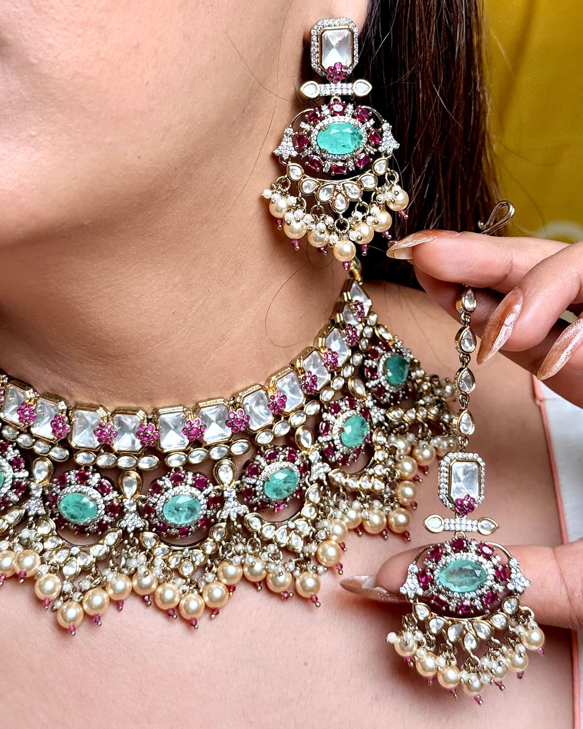 Amaya Bridal Choker