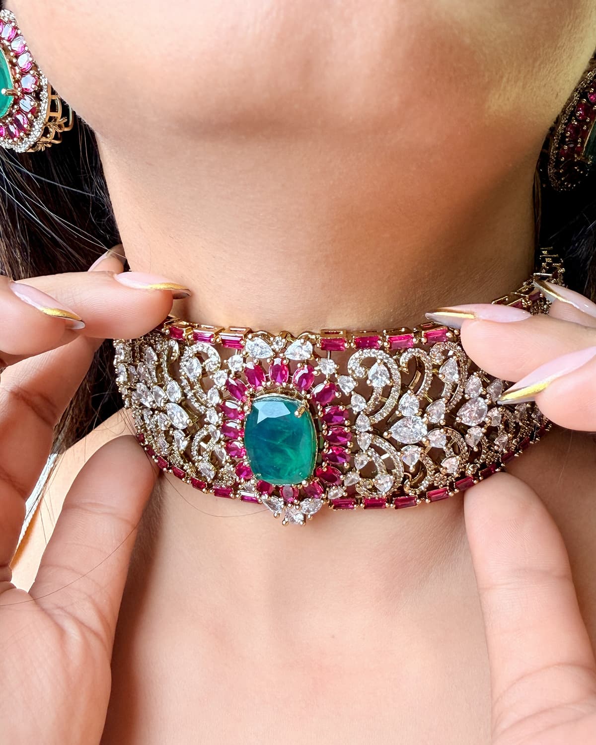 Ameera Emerald Regal Choker Set