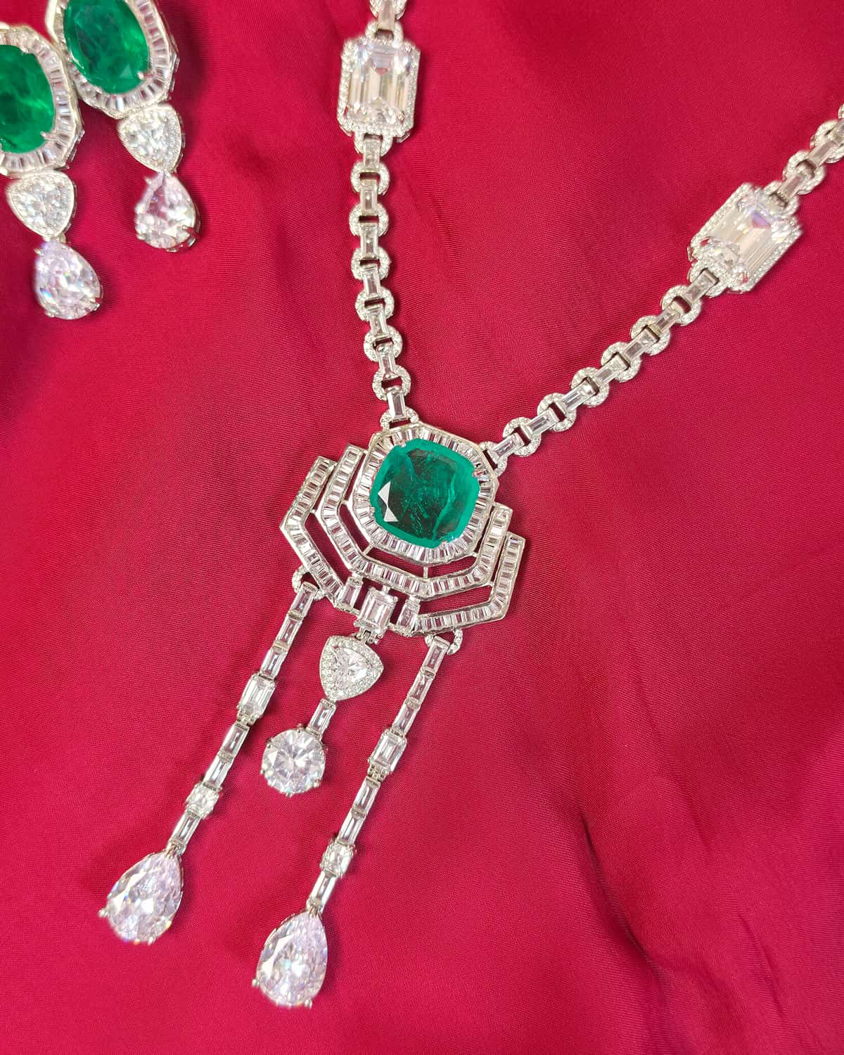 Emerald Drop Necklace Set