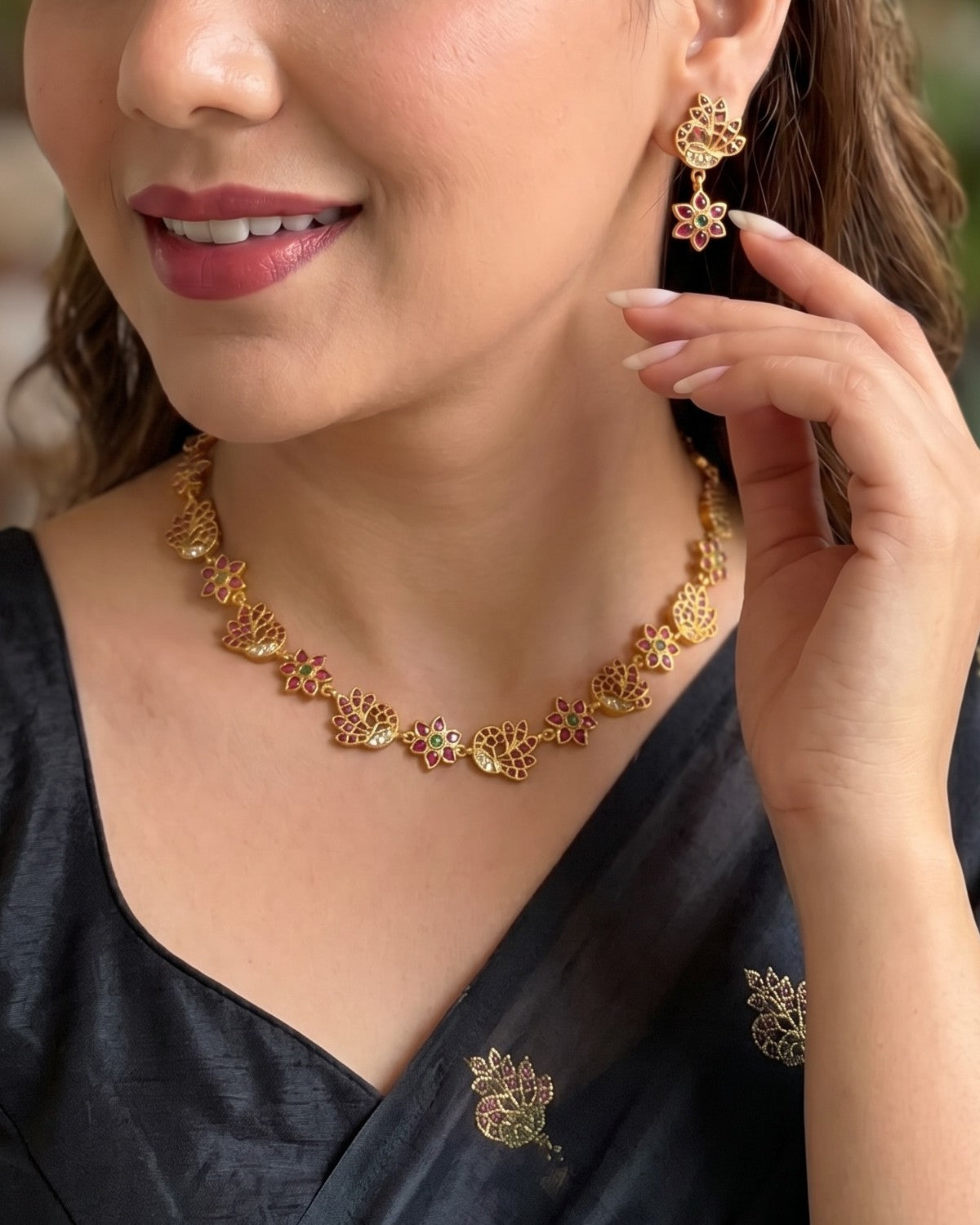 Flora Minimal Necklace