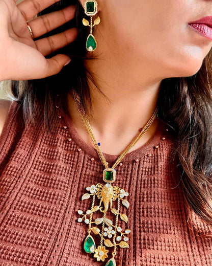 Gajah Heritage Elephant Pendant Set