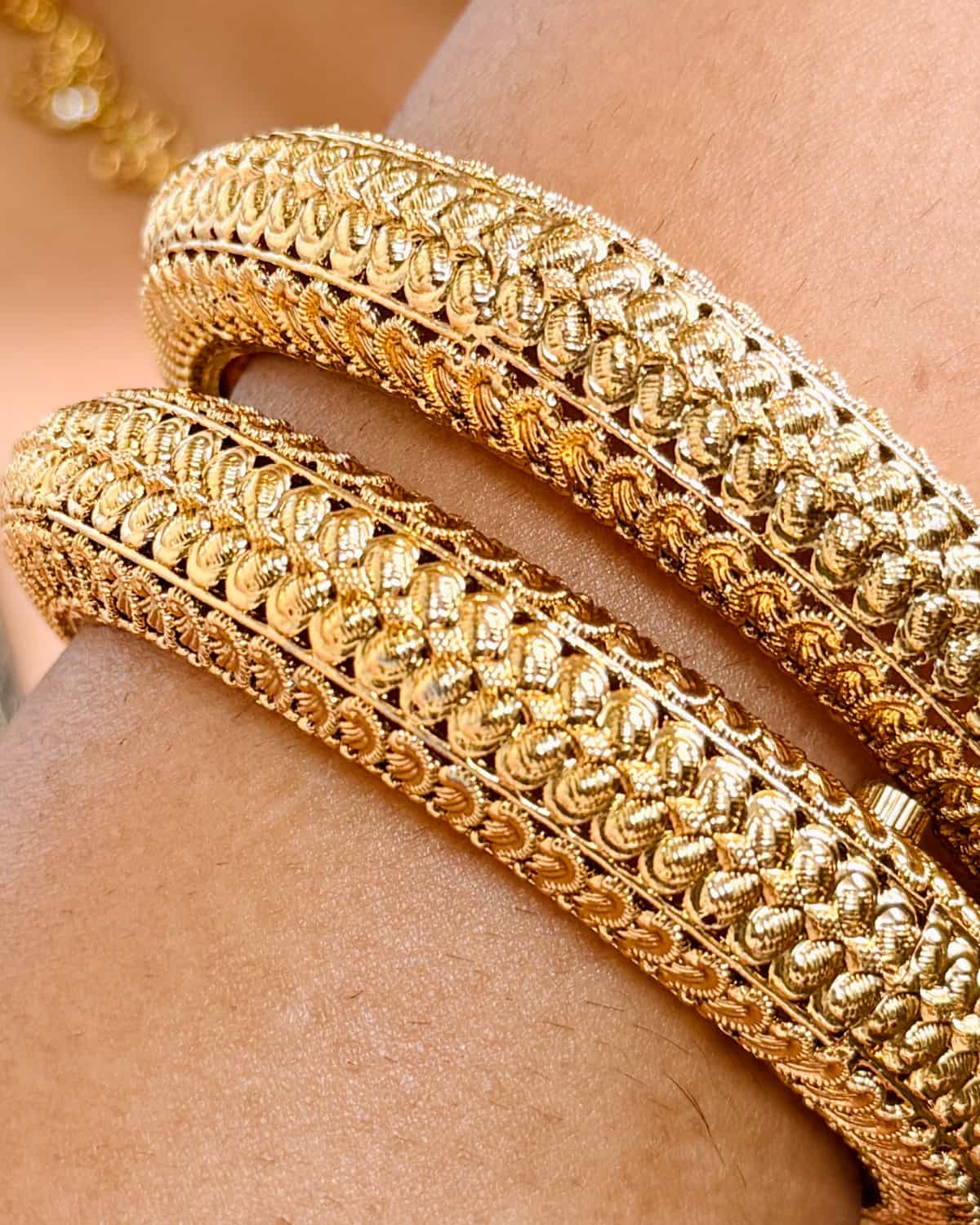 Kalyani Gold Filigree Bangles