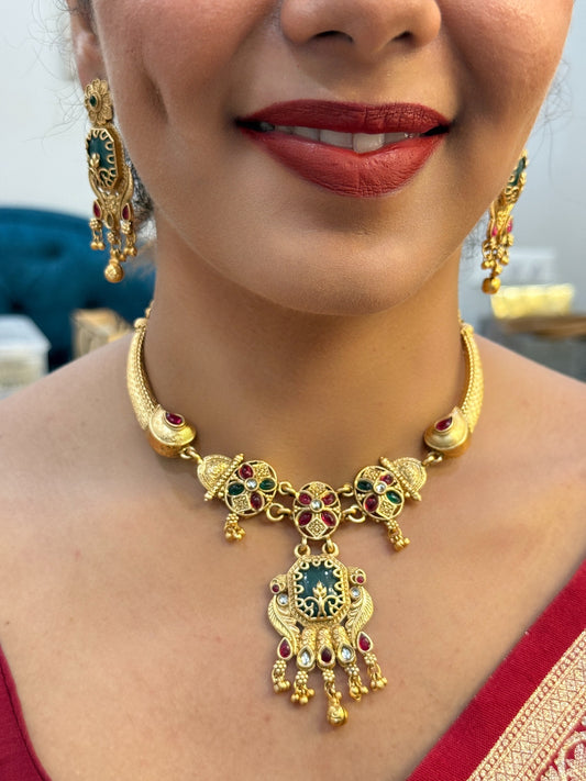 Flora Necklace