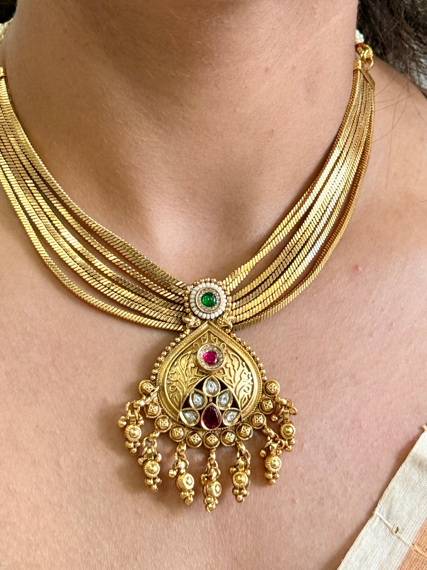 Temple Leaf Drop Set