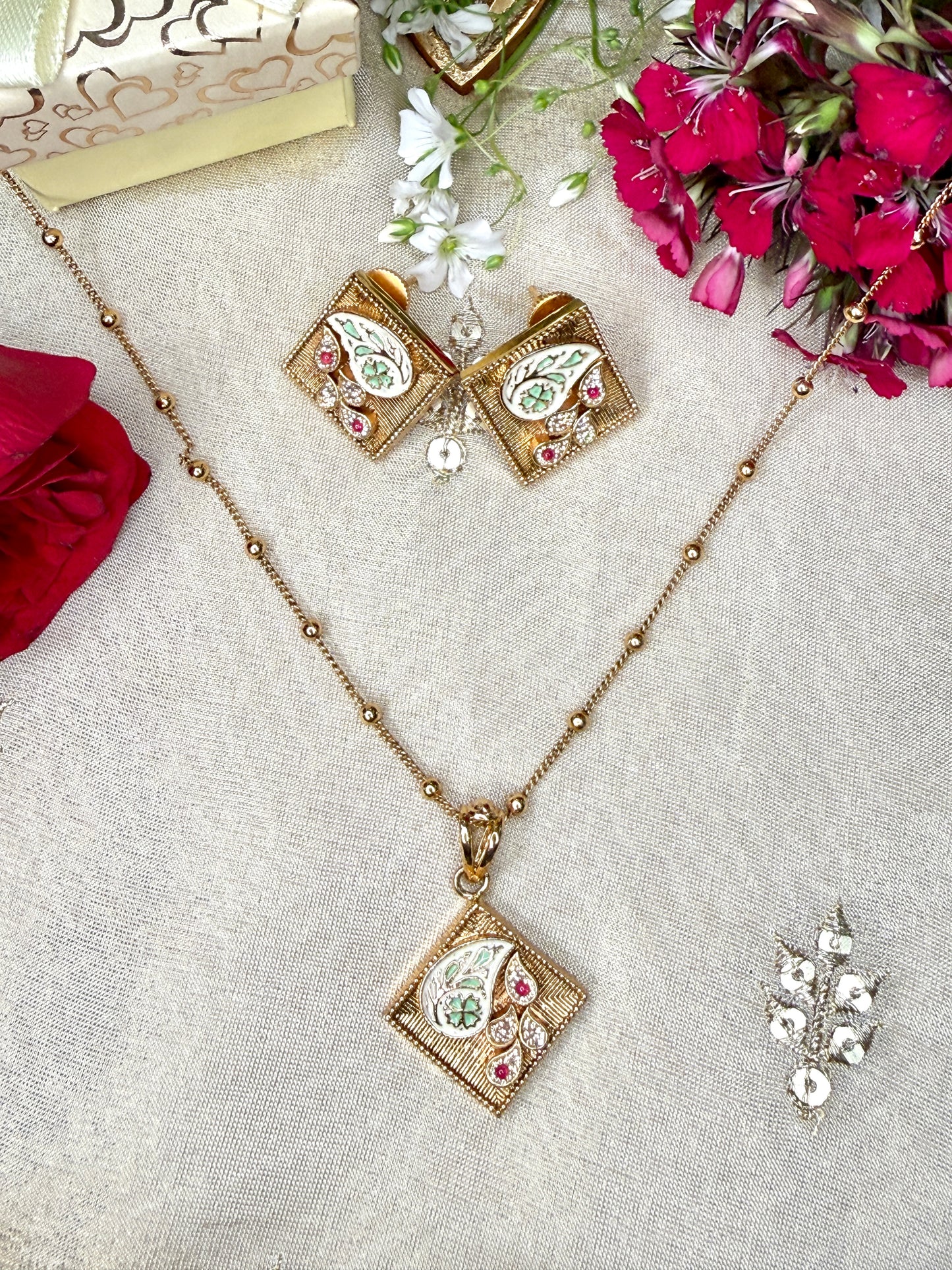 Kairi Chain Set