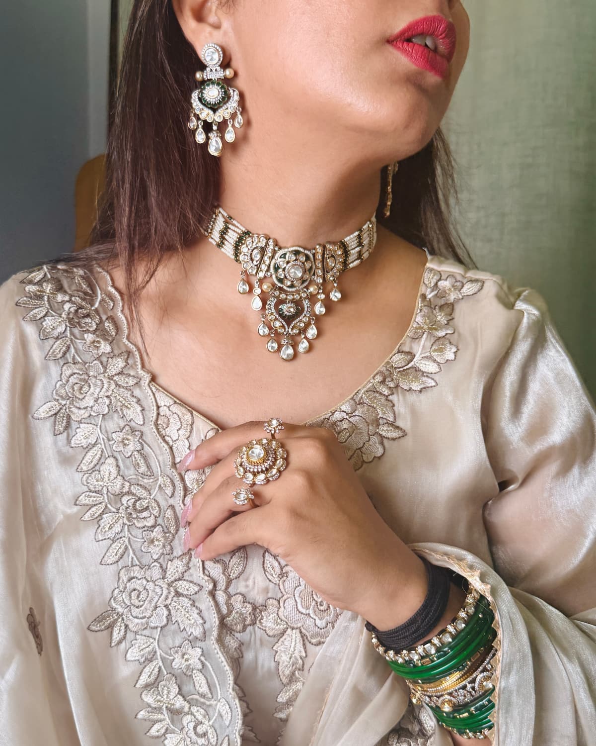 Mumtaz Moissanite & Pearl Choker Set