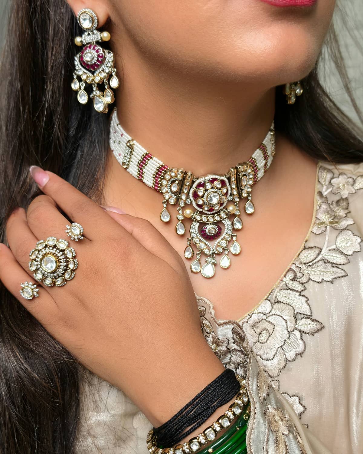 Mumtaz Moissanite & Pearl Choker Set