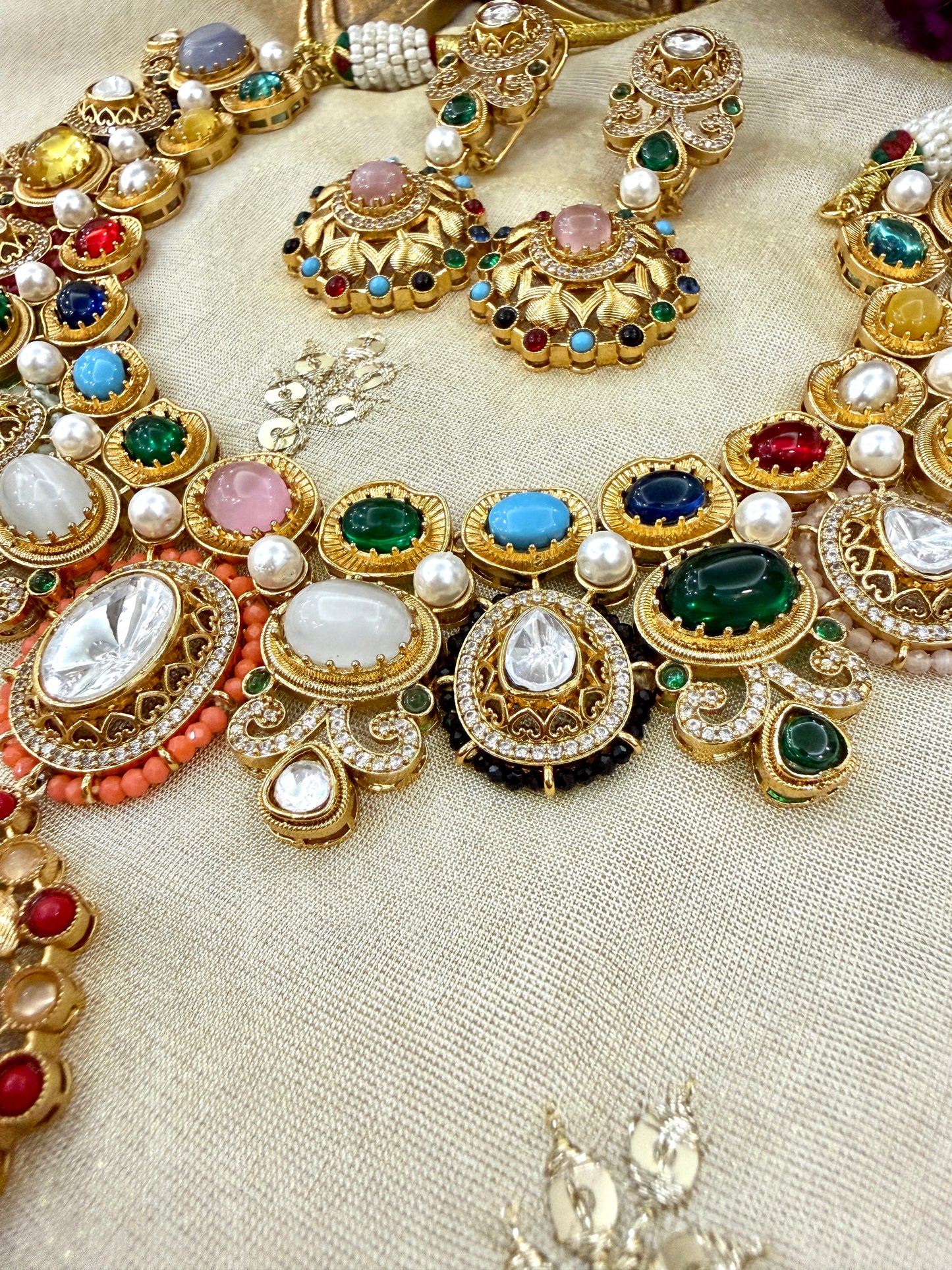 Royale Jashn Navratna Necklace