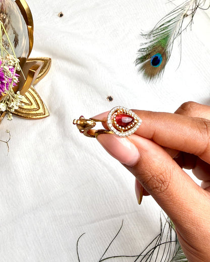 Swan Ring