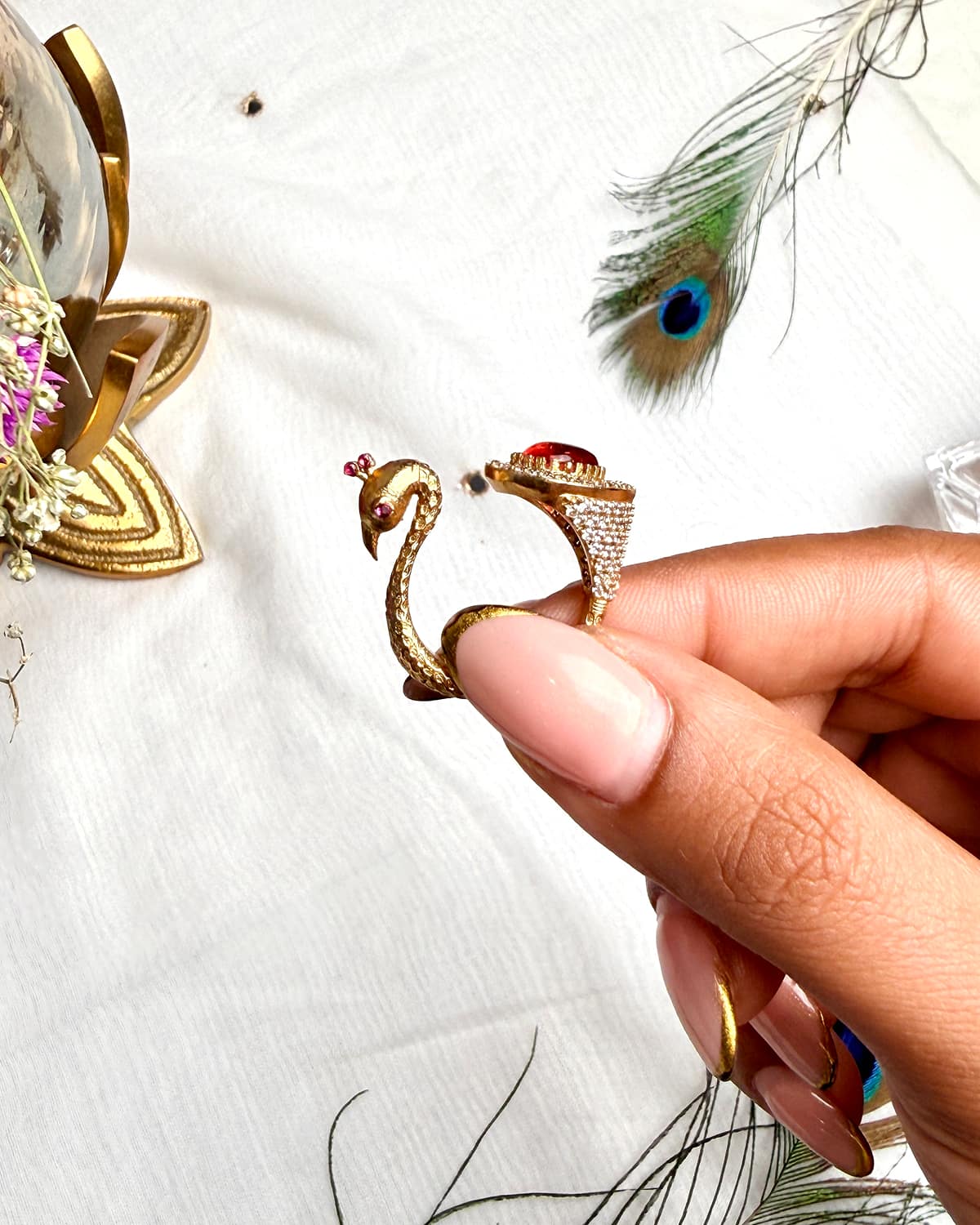 Swan Ring