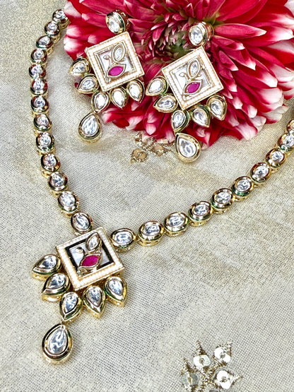 Vedic Kundan Set