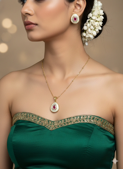 Gulnaar Kundan Pendant Set